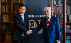 Xinhua president meets Rossiyskaya Gazeta chief on media cooperation