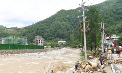 Çin'in Henan eyaletinde sağanak yağışlar sele neden oldu: 3 kişi kayıp
