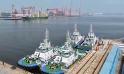 Çin'in Tianjin kentinde elektrikle çalışan römorkör filosu hizmete girdi