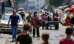 Gazze'deki siviller, İsrail'in artan saldırıları nedeniyle yeniden yollara düştü
