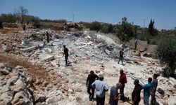 İsrail, Batı Şeria'da Filistinlilere ait evleri yıktı
