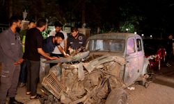 Suriye'nin başkenti Şam'da bomba yüklü araç infilak etti