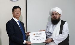 Çin Kızılhaçı, Afganistan'a 200.000 dolarlık acil nakdi yardım sağladı