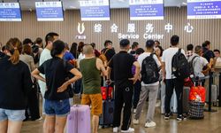 Çin'de Ragasa Tayfunu alarmı: Guangdong ve Hong Kong'da tren ve uçak seferleri askıya alındı