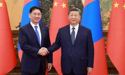 Xi, Moğolistan Cumhurbaşkanı Ukhnaa Khurelsukh ile görüştü