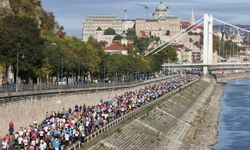 Budapeşte Maratonu'na 119 ülkeden 40.000'den fazla kişi katıldı