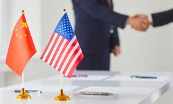 Çin Savunma Bakanı, ABD'li mevkidaşıyla Malezya'da görüştü