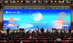 Çin'in Dunhuang kenti, Küresel Belediye Başkanları Forumu'na ev sahipliği yaptı