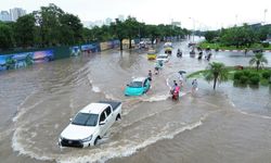 Matmo Tayfunu, Vietnam'da 330 milyon dolardan fazla hasara yol açtı