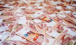 Ukrayna, dondurulmuş Rus varlıklarından 4 milyar euro AB kredisi aldı