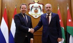 Ürdün Dışişleri Bakanı Safedi, Hollandalı mevkidaşıyla Gazze ateşkesini görüştü