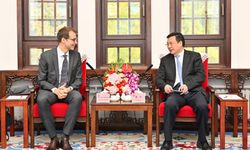 Xinhua Başkanı Fu, Reuters Başkanı Hardel ile görüştü