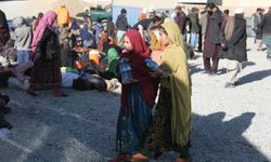 İran ve Pakistan'da yaşayan 11 binden fazla Afgan mülteci ülkelerine geri döndü