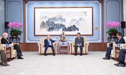 Çin Başbakan Yardımcısı, ABD-Çin İlişkileri Ulusal Komitesi yetkilileri ile görüştü