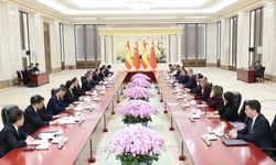 Çin Başbakanı Li, İspanya Kralı 6. Felipe ile görüştü