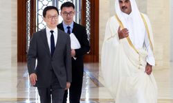 Çin Cumhurbaşkanı Yardımcısı, Katar Emiri ile görüştü