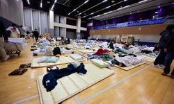 Çin'in Hong Kong bölgesindeki yangının ardından site sakinleri yardım merkezlerine yerleştirildi