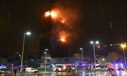 Hırvatistan'ın başkenti Zagreb'de gökdelen yangını