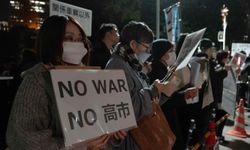 Japonya'da Başbakan Takaiçi'nin Taiwan hakkındaki açıklamaları protesto edildi