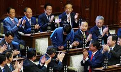 Japonya'da milletvekilleri başbakandan Taiwan hakkındaki sözlerini geri almasını istedi