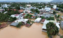 Çin, sellerden etkilenen Vietnam'a nakdi yardımda bulunacak