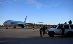 ABD, varılan anlaşmanın ardından Venezuela'ya göçmenleri göndermeye yeniden başladı