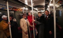 ABD'nin New York kentinde nostaljik tren vagonları yolcuları zamanda yolculuğa çıkarıyor