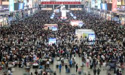 Çin'de demiryolu seyahatleri yılın ilk 11 ayında 4,28 milyara ulaşarak rekor kırdı