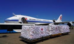 Çin, Ditwah Kasırgası'nın vurduğu Sri Lanka'ya acil insani yardım malzemeleri gönderdi