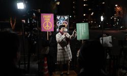 Japonya'da protestocular Başbakan Takaiçi'nin Taiwan hakkındaki sözlerini geri almasını istedi