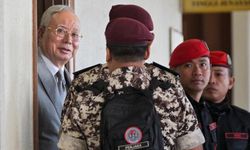 Malezya'nın eski başbakanının ev hapsine çıkma talebi reddedildi