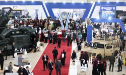Mısır Savunma Fuarı'nda 400'den fazla savunma ve güvenlik şirketi bir araya geldi