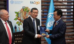 Çinli bilim insanı Zhang Ganlin, 2025 Glinka Dünya Toprak Ödülü'ne layık görüldü