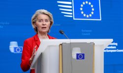 AB Komisyonu Başkanı: Grönland için savunma ekipmanlarına yönelik harcamaları artıracağız