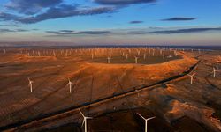 Çin'in Xinjiang bölgesinde toplam kurulu enerji kapasitesinin yüzde 64'ünü yeni enerji oluşturdu