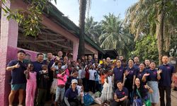 Sierra Leone'ye giden 26. Çinli sağlık ekibi, savunmasız çocuklar için bağışta bulundu