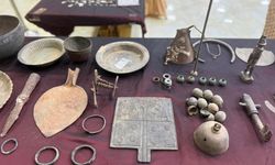 Sudan'da silahlı çatışmalar sırasında yağmalanan 570 tarihi eser geri alındı