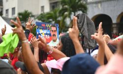 Venezuela'nın başkenti Karakas'ta Maduro'ya destek mitingi düzenlendi