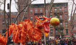 ABD'nin New York kentinde düzenlenen Çin Yeni Yılı kutlamaları renkli görüntülere sahne oldu