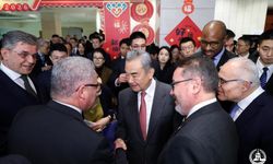 Çin Dışişleri Bakanlığı Beijing'de yeni yıl resepsiyonu düzenledi