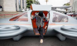 Çin'in Wuhan kentinde yeni nesil hava araçları ve robotlar tanıtıldı