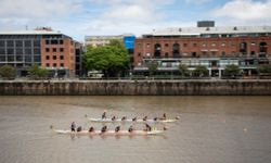 Arjantin'de Çin Yeni Yılı ejderha teknesi yarışıyla kutlandı