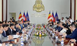 Kamboçya-Çin Kamu-Özel Sektör Diyalog toplantısında Çinli şirketlerin yaşadığı sorunlar ele alındı