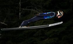 2026 Milano-Cortina Kış Olimpiyat Oyunları'nda kayakla atlama ve serbest stil finalleri sona erdi