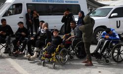 Mısır, bölgesel ateşkes kapsamında Gazze'den yaralı ve hasta kabul etmeye başladı