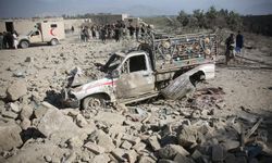 Pakistan'dan Afganistan'ın sınır bölgelerine hava saldırısı