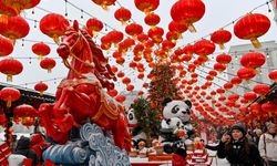 Rusya'nın başkenti Moskova'da Çin Yeni Yılı kutlamaları renkli görüntülere sahne oldu