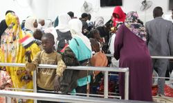 Savaş sebebiyle yerlerinden edilen Sudanlı mültecilerin ilk grubu ülkelerine döndü