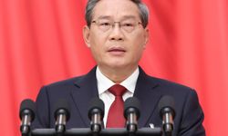 Çin Başbakanı Li, hükümet çalışma raporunu Ulusal Halk Kongresi'ne sundu