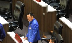 Çin Başbakanı Li'den, yeniden Tayland Başbakanı seçilen Charnvirakul'a kutlama mesajı